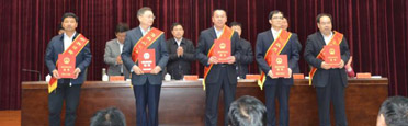 开展博士后交流活动