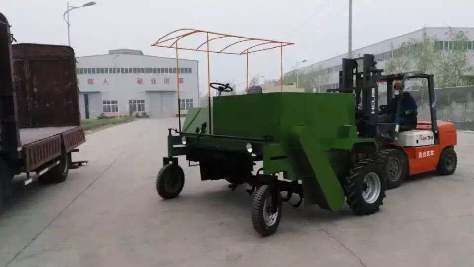 翻堆机装车发货现场