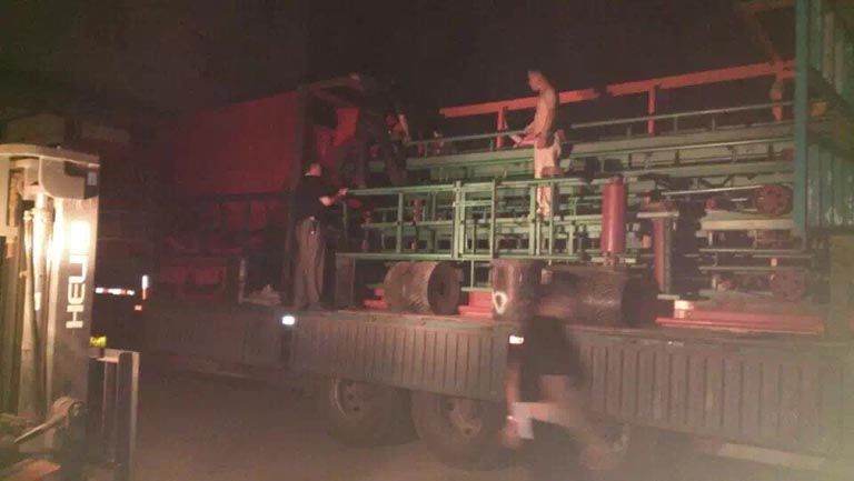 人元生物有机肥生产线发货直到深夜图2